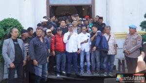 Gabungan Belasan Ormas Datangi Polrestabes Surabaya Nyatakan Komitmen Jogo Suroboyo Damai