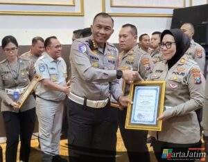 Berhasil Ungkap Kasus Tabrak Lari, Satlantas Polres Sumenep Terima Penghargaan dari Polda Jatim