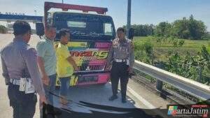 Kurang dari 24 Jam, Satlantas Polres Nganjuk Tangkap Pelaku Tabrak Lari di Exit Tol Begadung