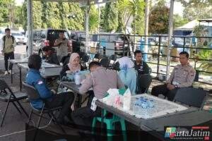 Sambut Hari Lalu Lintas Bhayangkara ke -70 Polres Jember Gelar Baktikes Gratis