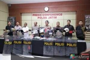 Polda Jatim Ungkap Ratusan Pelaku Aksi Anarkis di 10 Kota, Kerugian Capai Rp 256 Miliar