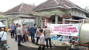 Polres Pasuruan dan PMII Salurkan 6.000 Liter Air Bersih ke Desa Karangjati Lumbang