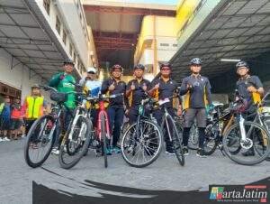 Polres Kediri Kota Ikuti Gowes Bersama Masyarakat Peringati Hari Olah Raga Nasional ke – 42