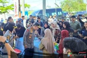 Jaga Stabilitas Pangan, GPM Polri Salurkan 6 Ton Beras SPHP di Pebelan Semarang