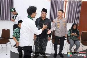 Kapolres Kediri Kota Hadiri Pelantikan Raya HMI Cabang Kediri dan Simposium Kebangsaan