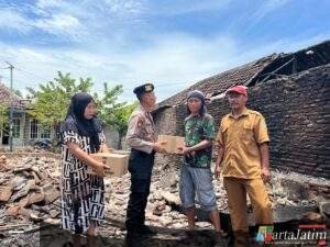 Polres Pasuruan Salurkan Bantuan untuk Korban Musibah Kebakaran di Rembang