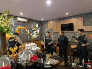 Polres Nganjuk Laksanakan Sterilisasi Hotel Jelang Kunjungan Menteri Perdagangan