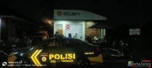 Polsek Krian gelar Patroli Dialogis beri Himbauan Kamtibmas dengan Petugas Keamanan di Pos Satpam Perumahan