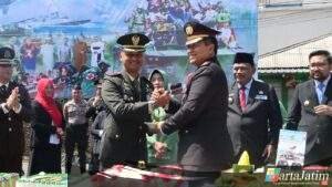 Kapolres Nganjuk Hadiri Upacara HUT TNI ke-80, Wujudkan Sinergi Forkopimda Lewat Kejutan Spesial