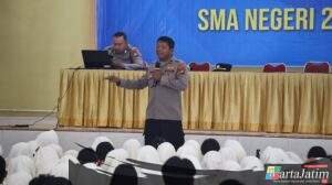 Polres Nganjuk Sosialisasikan Penanggulangan Kekerasan Seksual dan Narkoba di SMA Negeri 2 Nganjuk