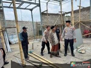 Polri Peduli : Polres Kediri Salurkan Bantuan untuk Pembangunan Masjid