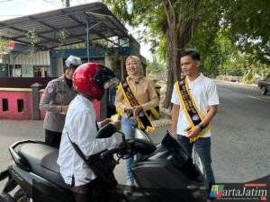 Polres Sumenep Edukasi Masyarakat Tertib Lalin Melalui Polantas Menyapa