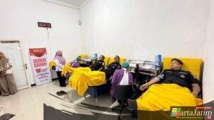 Rayakan Hari Jadi ke-74, Humas Polres Kediri Kota Gelar Donor Darah: Polisi Humanis, Hadir dan Bermanfaat untuk Masyarakat