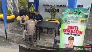 Dukung Gaya Hidup Sehat, Polres Kediri Gelar Pengobatan Gratis di CFD
