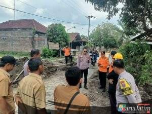 Kapolres Nganjuk Apresiasi Langkah Cepat Polsek Rejoso Tangani Jalan Ambles Penghubung Dua Desa