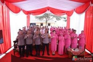 Kunjungan Kerja Kapolres Kediri ke Polsek Gurah, Wujud Kedekatan dan Pembinaan Personel