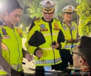 Polisi Gelar Razia Pengemudi Usai Pesta Halloween di Surabaya, Antisipasi Laka Lantas