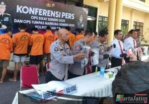 Kapolres Nganjuk Rilis Hasil Operasi Sikat Semeru 2025: 28 Kasus Terungkap