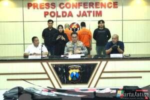 Polda Jatim Ungkap Sindikat Pencurian Bersenjata di Minimarket Lintas Provinsi