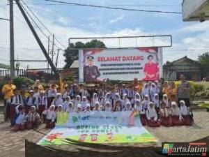 Siswa TK Dharma Wanita Desa Duwet Kunjungi Polsek Wates