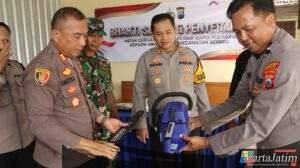 Kapolres Nganjuk Gelar Silaturahmi Kamtibmas di Polsek Berbek, Bahas Antisipasi Bencana dan Penguatan Keamanan Lingkungan