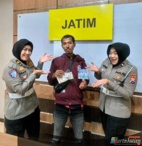Operasi Zebra Semeru Ditlantas Polda Jatim Beri Reward Bagi Pengendara Tertib
