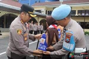 Cegah Bullying Kapolres Pelabuhan Tanjungperak Kukuhkan Polisi Siswa