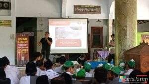 Road Show : Polres Kediri Beri Edukasi Bahaya Narkoba kepada Para Santri