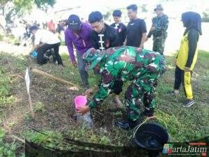 Memperingati Hari Juang TNI AD TH. 2025 Koramil 02/Pesantren bersama Dewan Kebudayaan Kota Kediri Tanam 1.500 Pohon