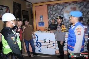 Polres Kediri Kota Intensifkan Razia Tempat Hiburan Malam, Dua Pelanggar Terjaring Bawa Miras