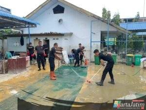 Polri Peduli Pendidikan, Pulihkan Fasilitas Pendidikan di SMA Negeri 1 Tanjung Pura Pascabanjir