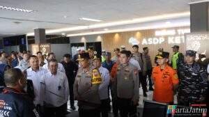 Kapolda Jatim Tinjau Pos Terpadu Pelabuhan Ketapang Pastikan Puncak Nataru Aman Lancar