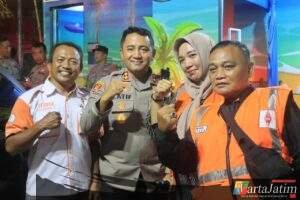 Kapolres Probolinggo : Malam Pergantian Tahun Kondusif, Masyarakat Gelar Sholawat dan Doa Bersama