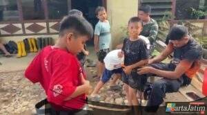 Brimob Polri Laksanakan Trauma Healing Anak Terdampak Bencana di Kabupaten Agam