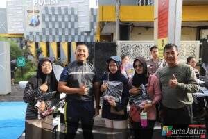 Ramai dan Edukatif, Gebyar Tahun Baru Polres Kediri Hadir di CFD Pare