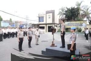 Wakapolres Kediri Kota Pimpin Apel Pagi, Tekankan Kesiapsiagaan dan Disiplin Personel