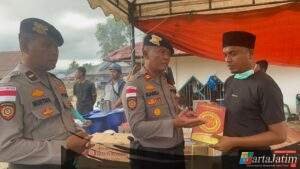 Polri Salurkan Bantuan Al-Qur’an kepada Pesantren Terdampak Banjir