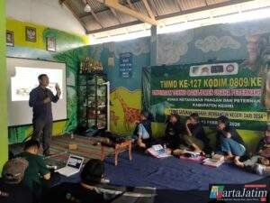 TMMD ke-127 Kediri Sentuh Sektor Peternakan, Warga Gadungan Dibekali Manajemen Ternak Kambing