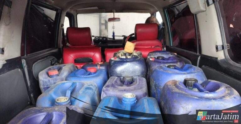 Polda Jatim Ungkap Kasus Dugaan Penyalahgunaan BBM Bersubsidi di Lumajang
