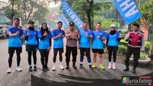 Personel Polres Kediri Ikut Meriahkan Fun Run di Bendung Gerak Waru Turi