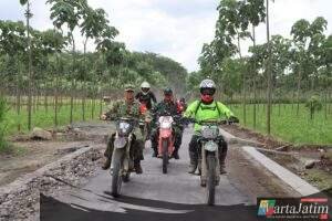 Dansatgas TMMD ke-127 TH. 127 Kodim Kediri Tinjau Langsung Sasaran Pembangunan di Desa Gadungan