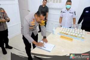 Komitmen Zero Narkoba, Polres Kediri Gelar Tes Urine Mendadak