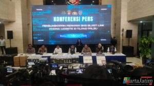 Bareskrim Polri Bongkar Sindikat Phishing E-Tilang Palsu, Lima Tersangka Ditangkap