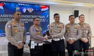 Korlantas Polri Perkuat Digitalisasi Penegakan Hukum Lalu Lintas Dengan ETLE Mobile Handheld di Polda Kalsel