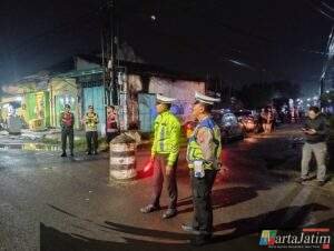 Jaga Kondusifitas Malam Hari,Polres Kediri kota Gelar Patroli Skala Besar Jelang Sahur Ramadhan 1447 H