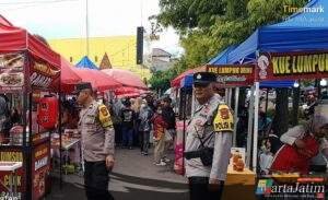 Polres Ngawi Patroli Pasar Pastikan Harga dan Stok Bapokting Aman