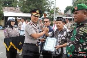 Polres Kediri Berikan Puluhan Penghargaan, Apresiasi Dedikasi Personel dan Masyarakat