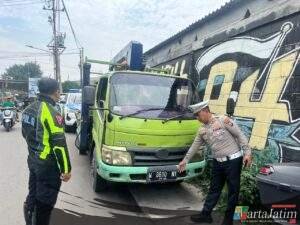 Polres Pelabuhan Tanjungperak Amankan Truk Curian Asal Mojokerto Satu Jam Pascadilaporkan Hilang