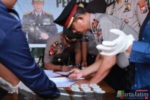 Wujudkan Zero Narkoba Polres Jember Test Urine Mendadak Bagi Para Perwira