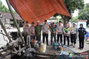 Bantuan Sumur Bor Polres Kediri Disambut Antusias Warga Gurah